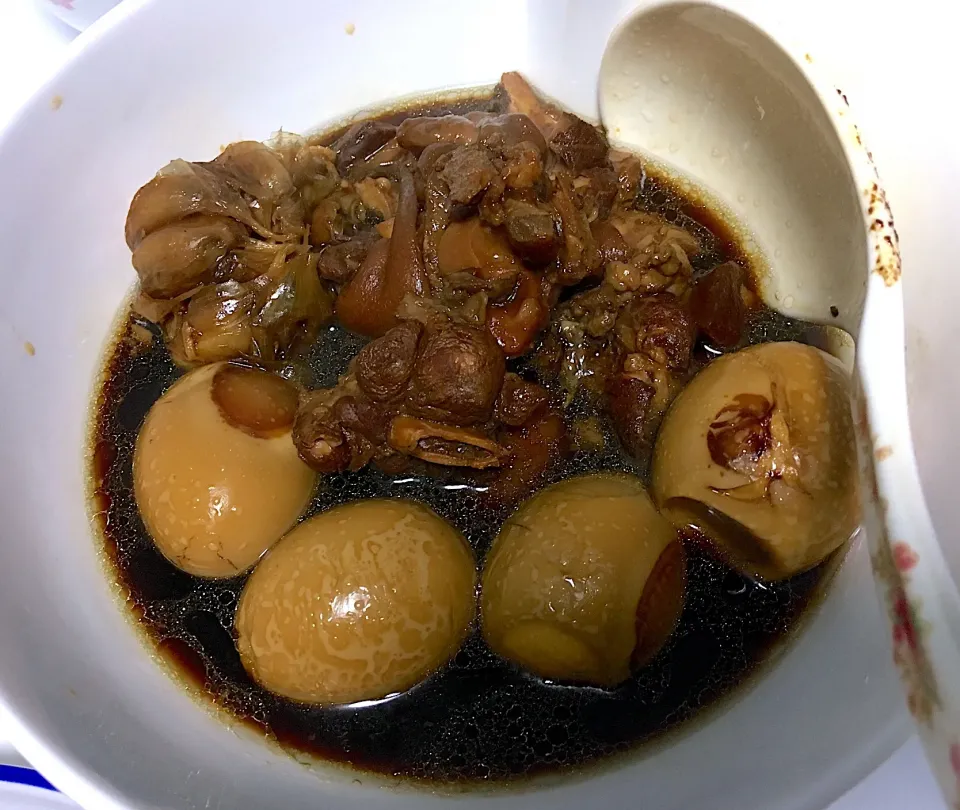 Braised pig trotter|Ong Sor Fernさん