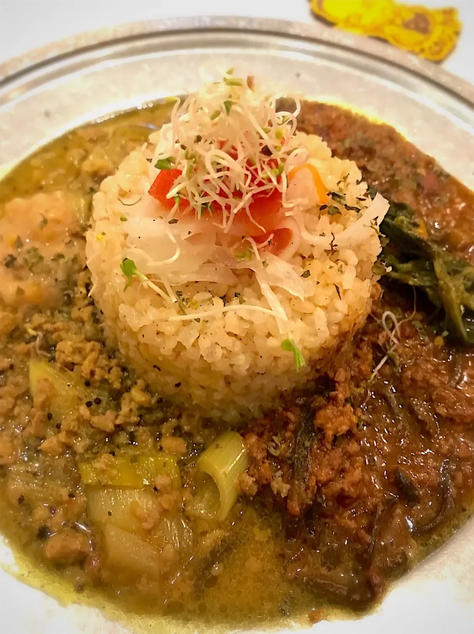 旧ヤム鐵道の、あいがけカレー|大阪カレー部長さん