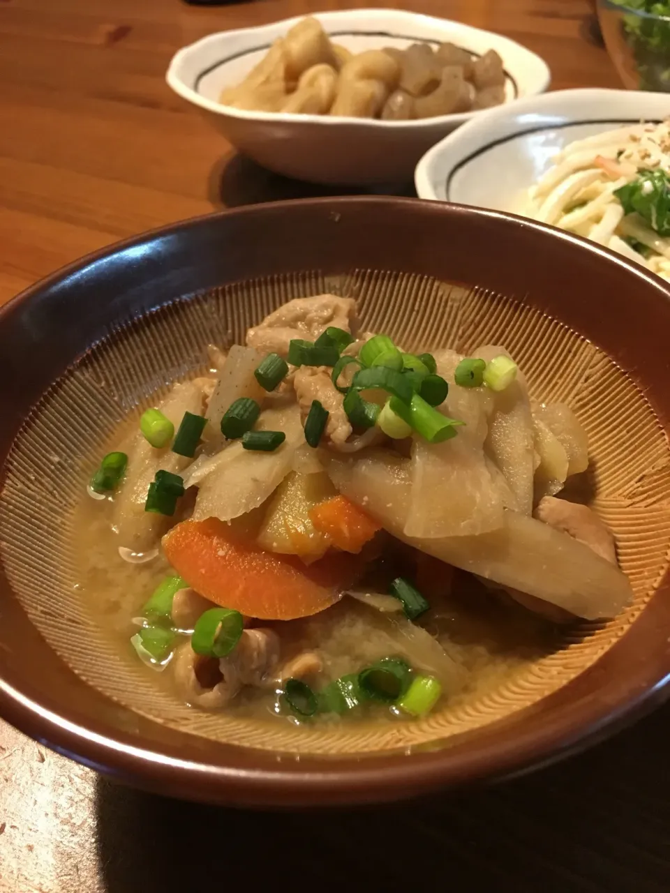 2/10の晩飯 もつ煮|yoneさん