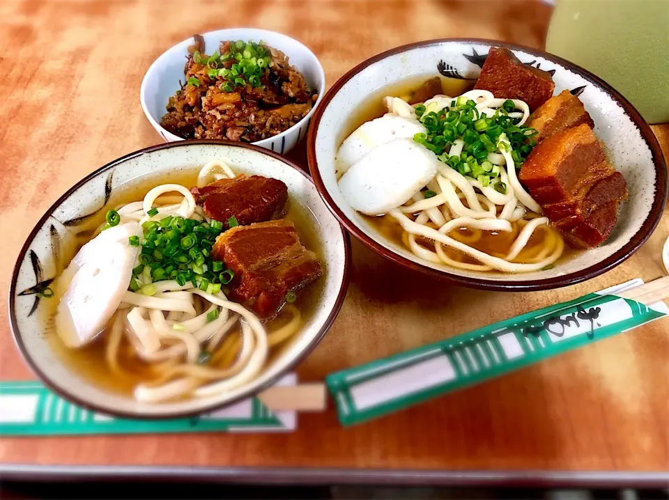 Snapdishの料理写真:きしもと食堂のそばとじゅーしー|くぅ♪さん