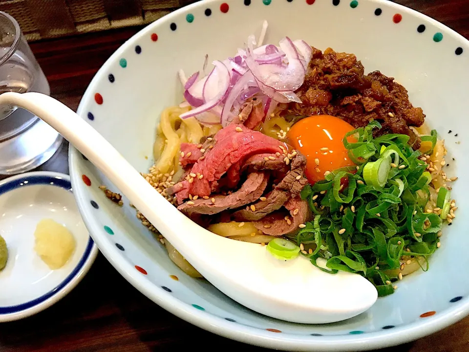 Snapdishの料理写真:THE BEEF 釜玉超多加水麺  まぜそば【限定】|toshi,I🍴さん