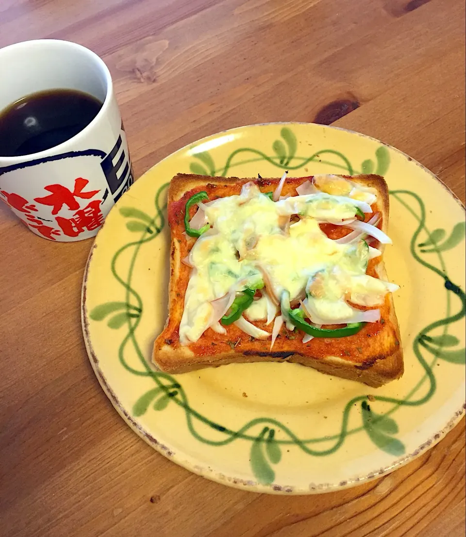 Snapdishの料理写真:ピザトースト作ったよ🍕|NOMU'S キッチン🍳さん