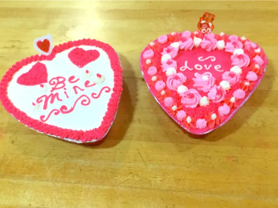 Valentines cakes|John Baker Greskiewiczさん