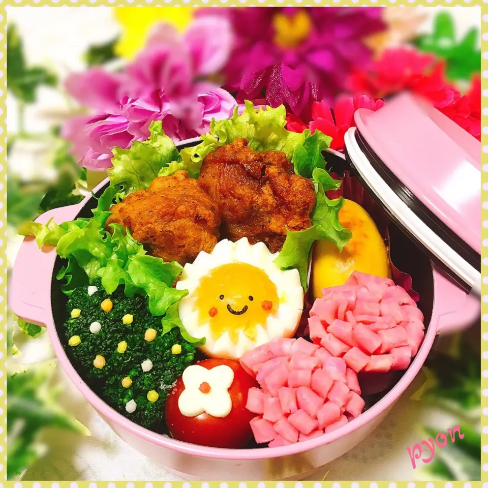 Snapdishの料理写真:中1娘ちゃんのお弁当♡(❊´︶`❊)｡۞·: 
 #娘弁当  #お弁当  #女子中学生弁当|ぴょんちゃんさん