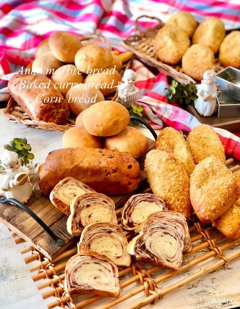 Snapdishの料理写真:荻山和也先生のパン教室Lesson8🥐🍞🥖＊あんこマーブルブレッド＊コーンパン＊焼きカレーパン|chiaki3（平川ちあき）さん