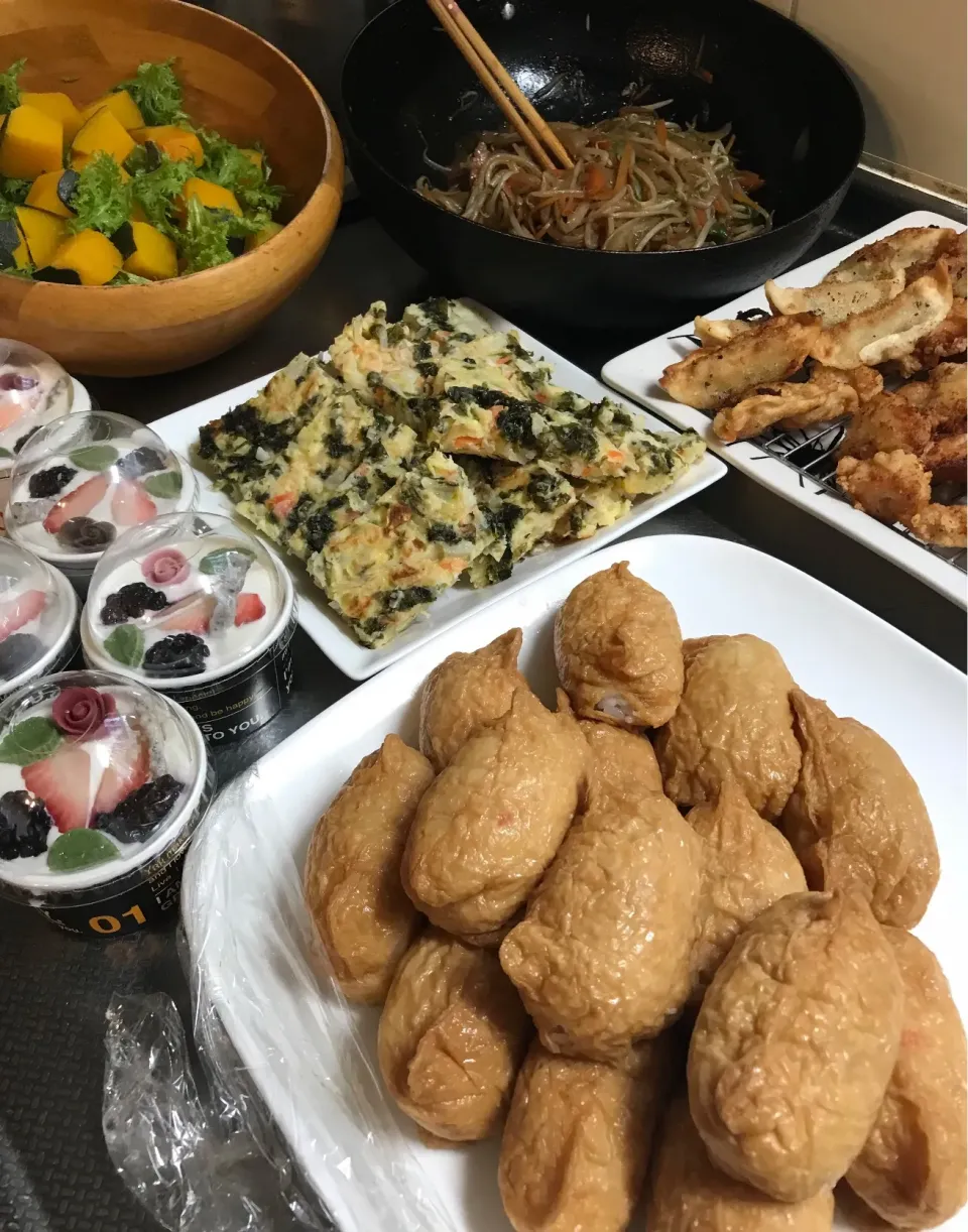 Snapdishの料理写真:娘の家の冷蔵庫の具材で夜ご飯|シュトママさん