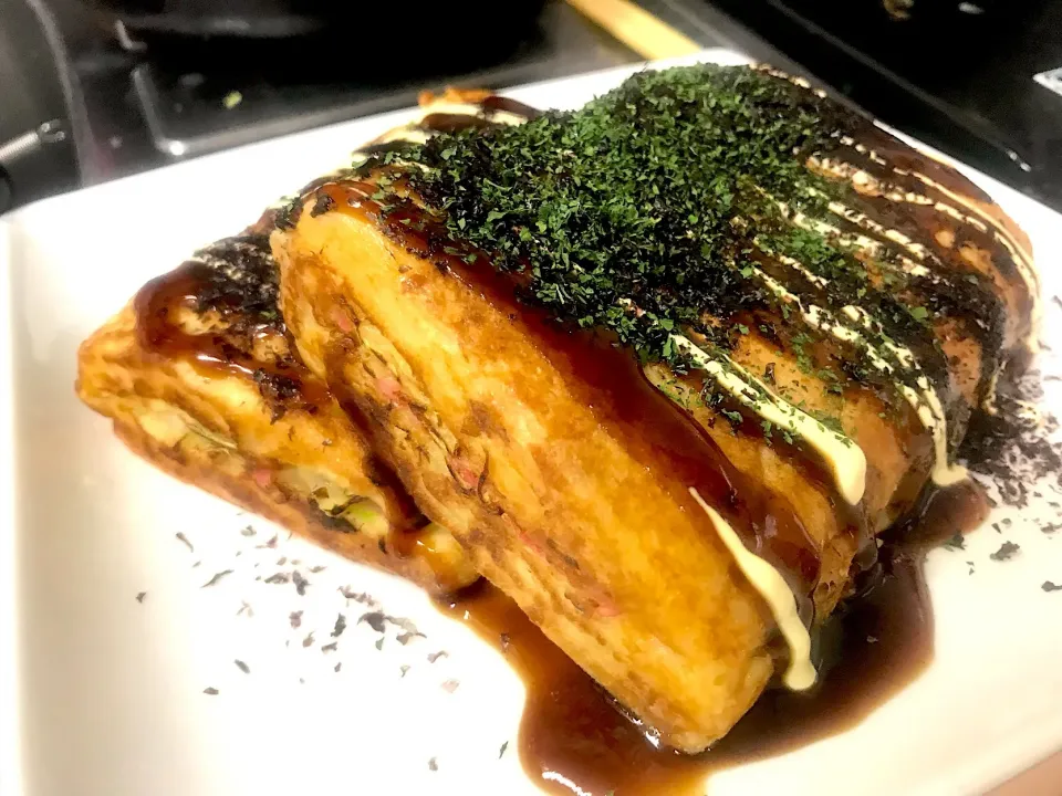 卵焼きフライパンで作るタコ焼き
#タコ焼き  #たこ焼き|さくたろうさん