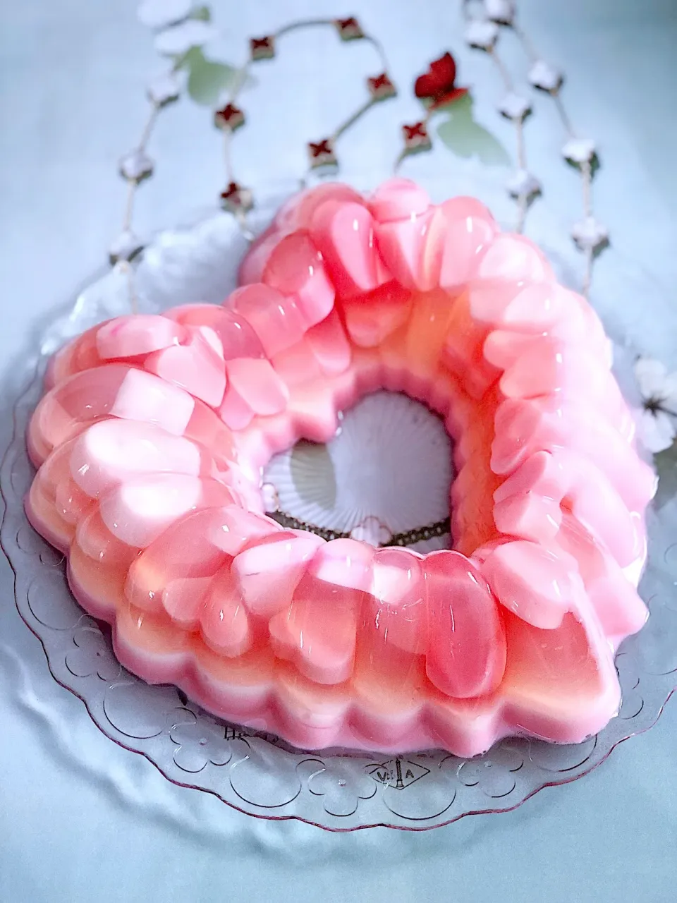 Snapdishの料理写真:Heart shape rose and almond Valentine’s Day jelly|12Dragonさん