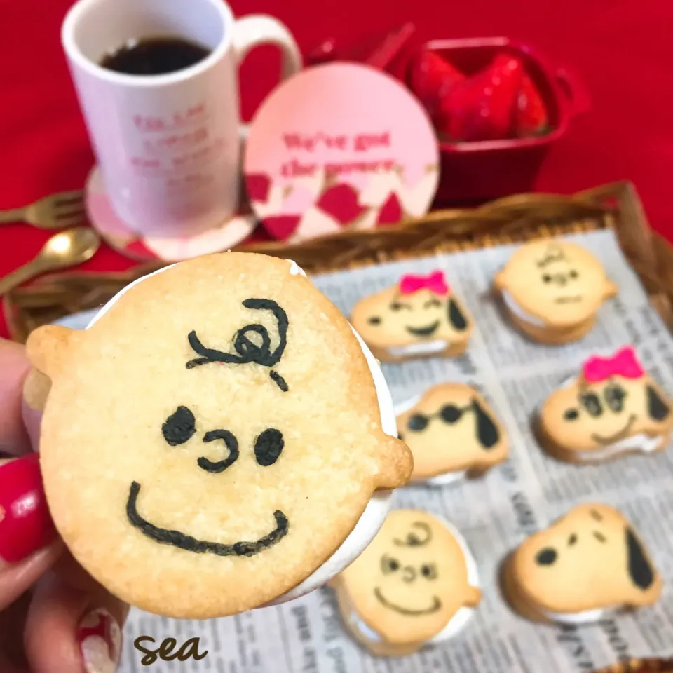 スヌーピー&チャーリーのクッキーサンド🍪|seaさん