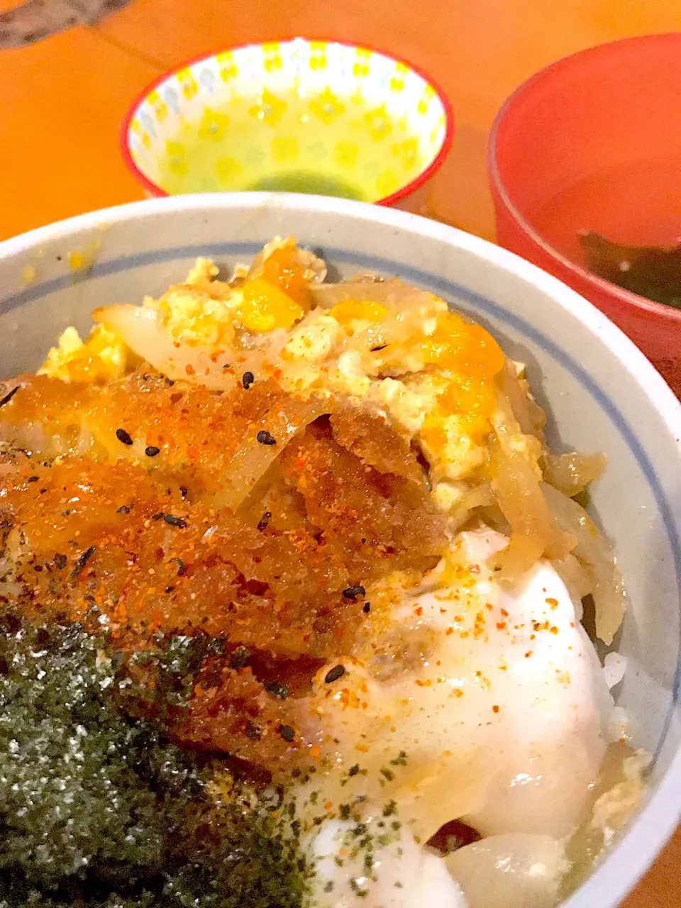 かつ丼  しじみとワカメのスープ 🍵|ch＊K*∀o(^^*)♪さん