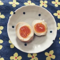 Snapdishの料理写真:簡単！とろ〜り半熟おつまみ煮たまご|Berryさん