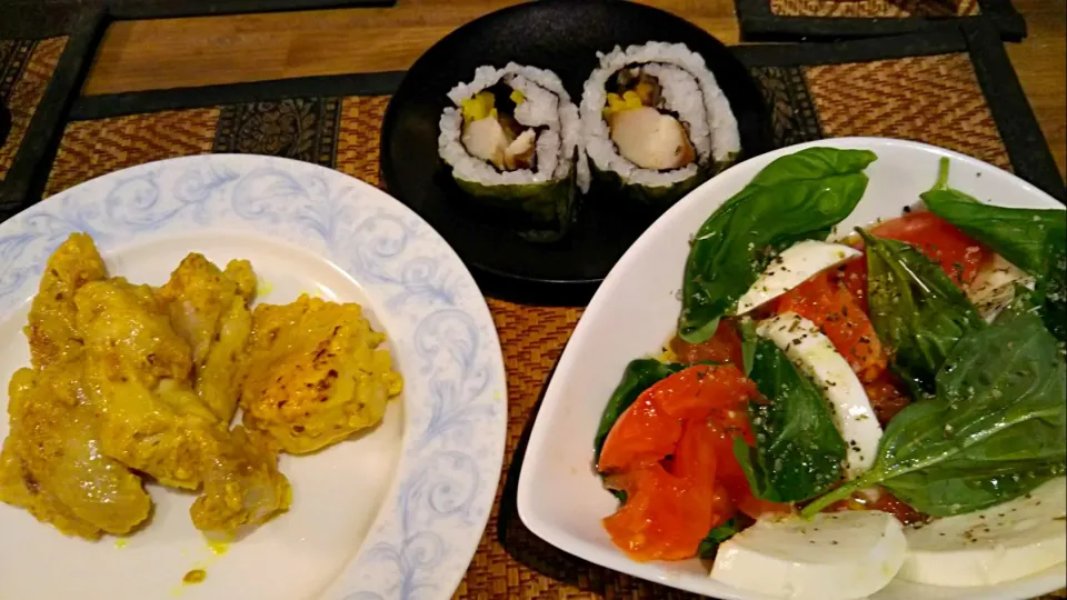 鯖太巻き＆チキン焼き＆カプレーゼ|まぐろさん