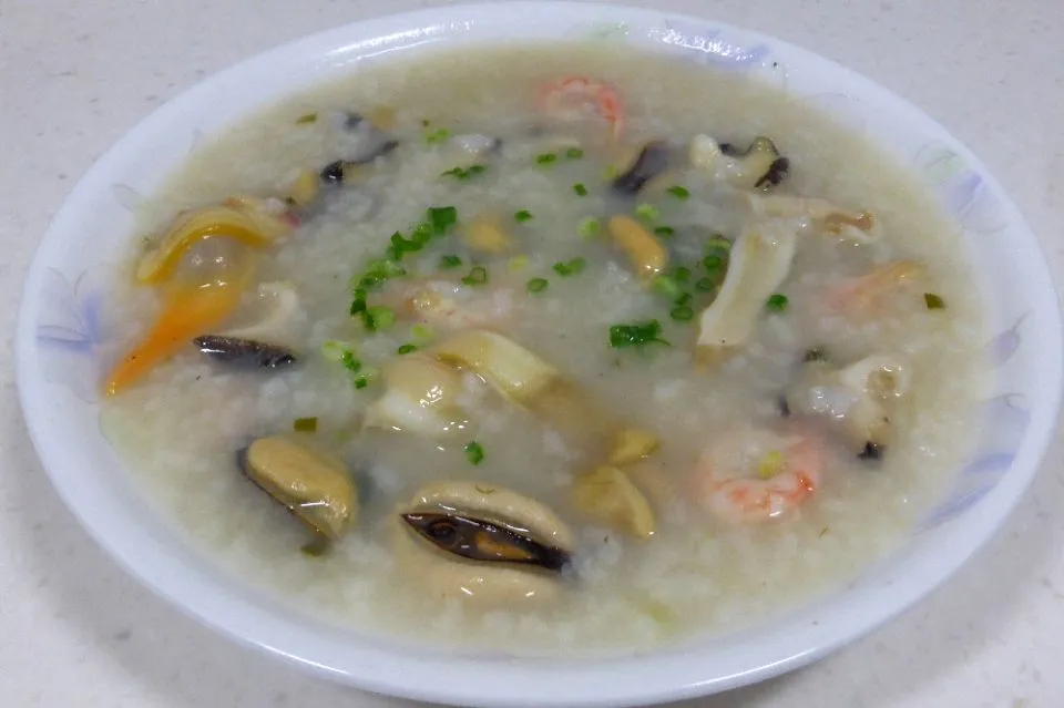 Seafood congee|steven z.y.さん