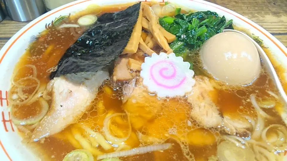 【2018年2月オープン、期間限定店舗】
石神秀幸厳選極み麺 selection 
渡なべラボ 池袋店 新潟ラーメン第2弾
味玉長岡生姜醤油 
＠池袋 
18028|大脇さん