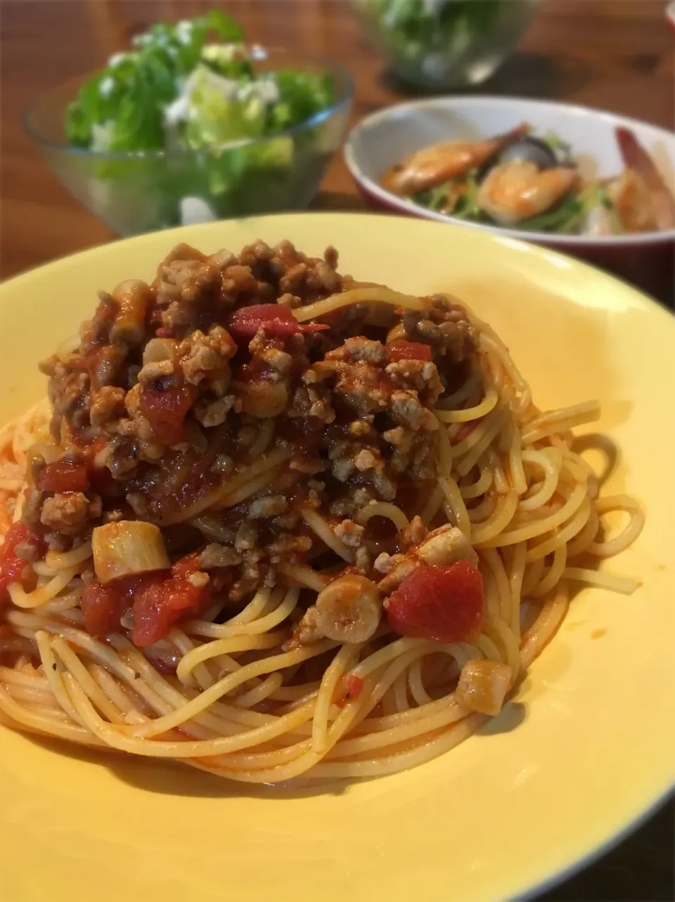 Snapdishの料理写真:1/17の夕食 トマトミートパスタ|yoneさん