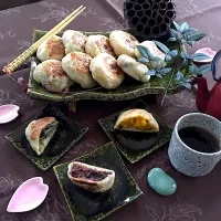 Snapdishの料理写真:信州おやきを作りました。
野沢菜の煮物 かぼちゃ餡 餡子 3種
#おやき#信州おやき#野沢菜煮#かぼちゃ餡|ゆかりさん