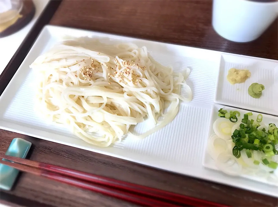 お昼ごはん、稲庭うどん。美味しすぎる✨|yukiさん