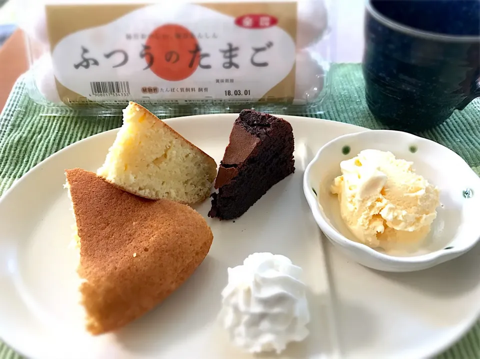 Snapdishの料理写真:ホットケーキ|おかぽんさん