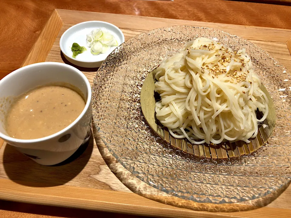 Snapdishの料理写真:胡麻せいろうどん|T. Wonderさん