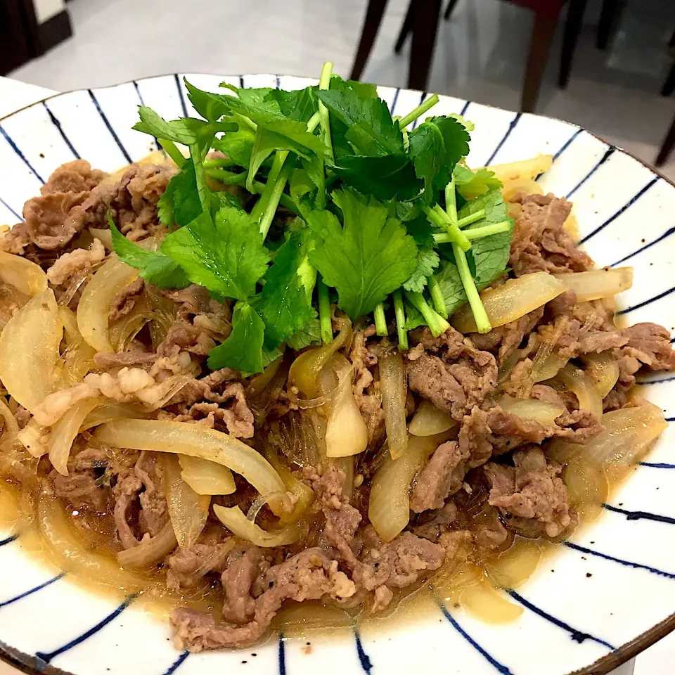 ラム肉炒め🐑春雨入り #ラム肉|ヨッチャンさん