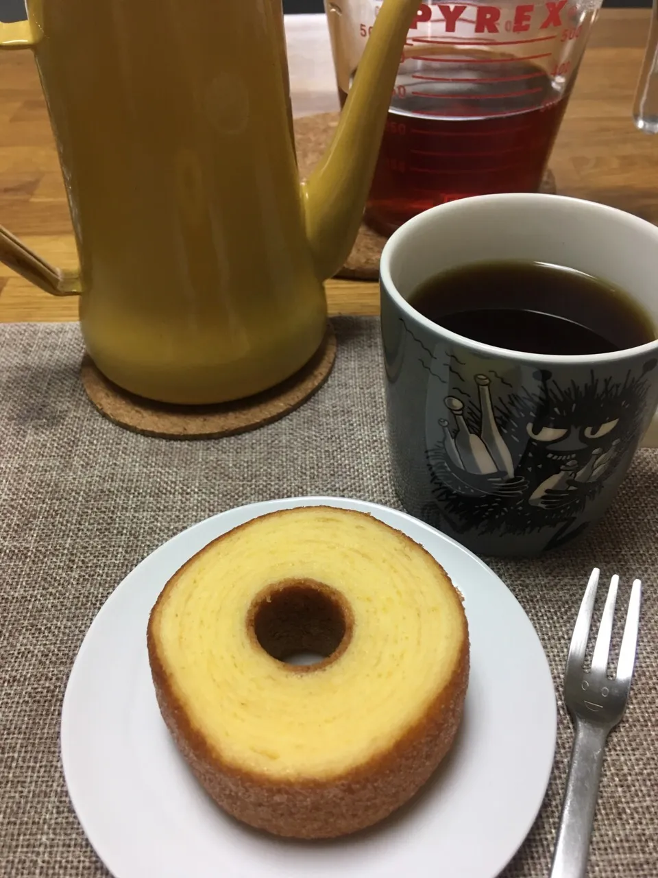 いただき物でおやつ
#あるもので #バームクーヘン|morimi32さん