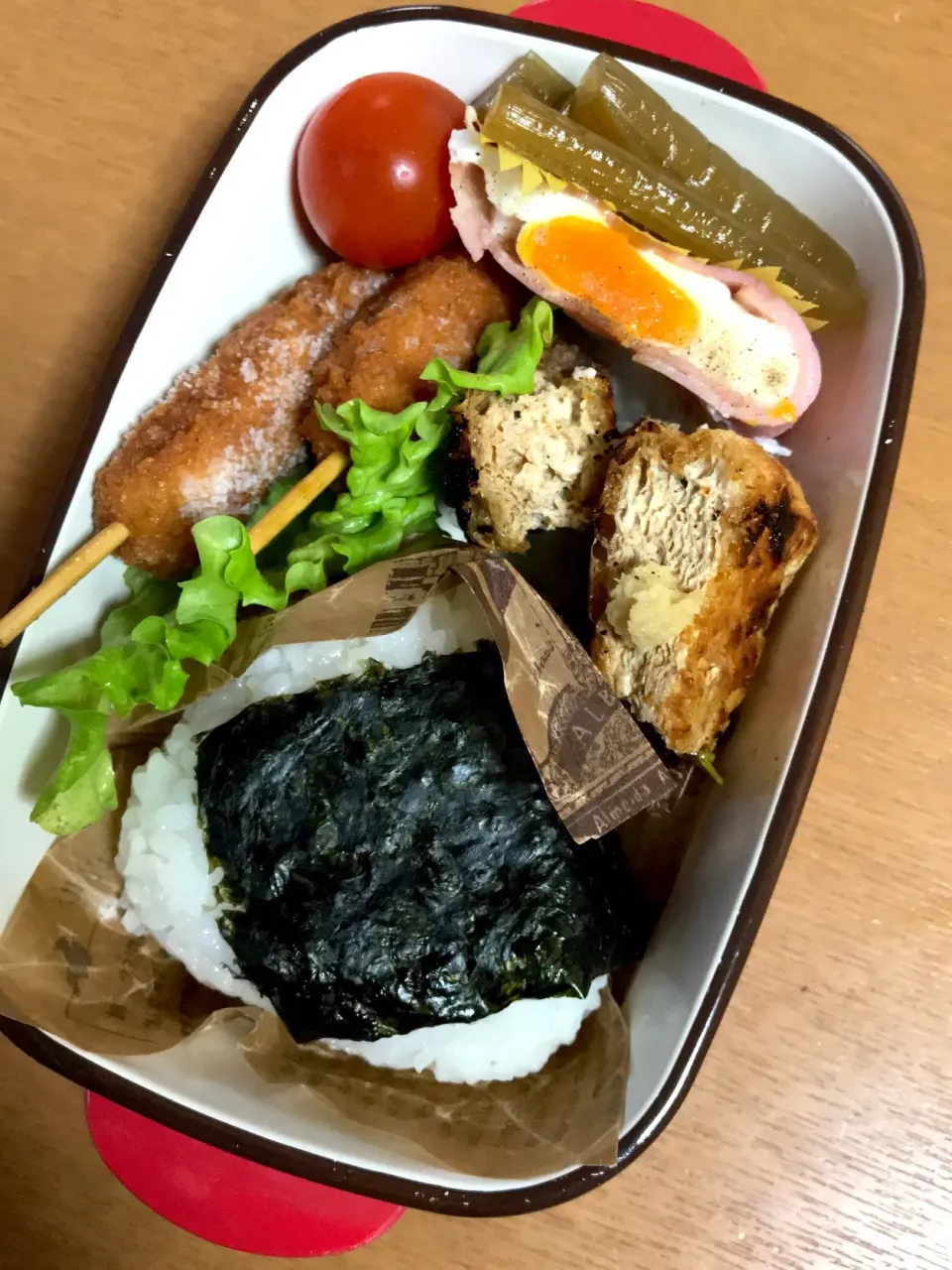 ソース串カツ＆🍙弁当🍱😋|トトロ好きさん