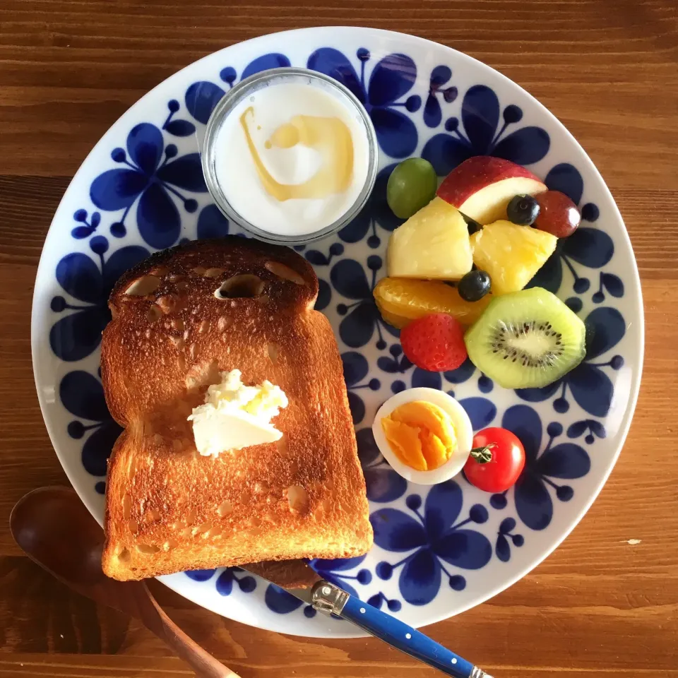 Breakfast!!
#breakfast #breakfastclub #朝ごはん #朝ごはん部 #朝ごパン|りよさん