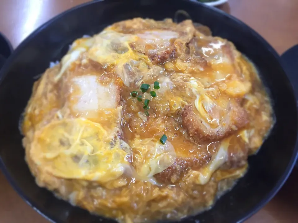 丸徳カツ丼|じゃむらんどさん