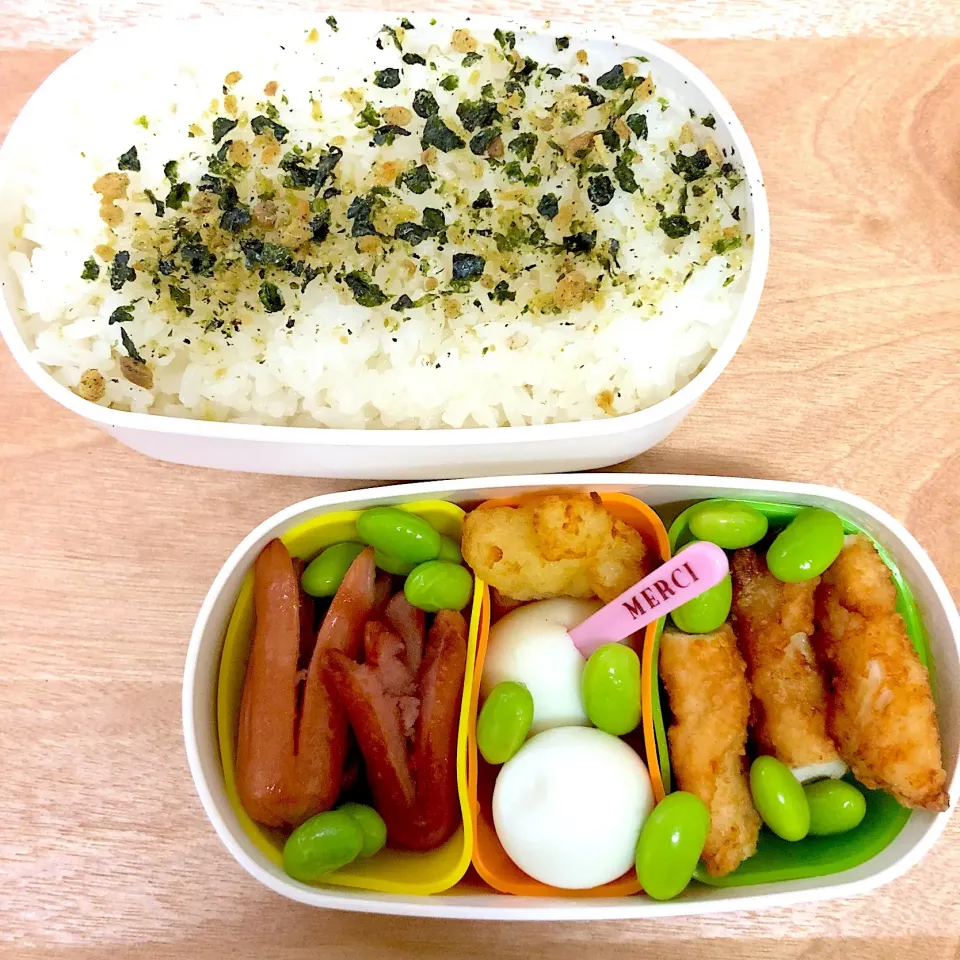 Snapdishの料理写真:中3娘お弁当♡
 #牛乳アレルギー 
 #ナッツアレルギー 
 #お弁当|とんちゃさん