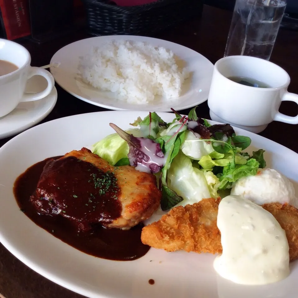 ビジネスランチ チキンソテー デミグラスマスタードソース&白身魚のフライ 2018.2.20|キラ姫さん