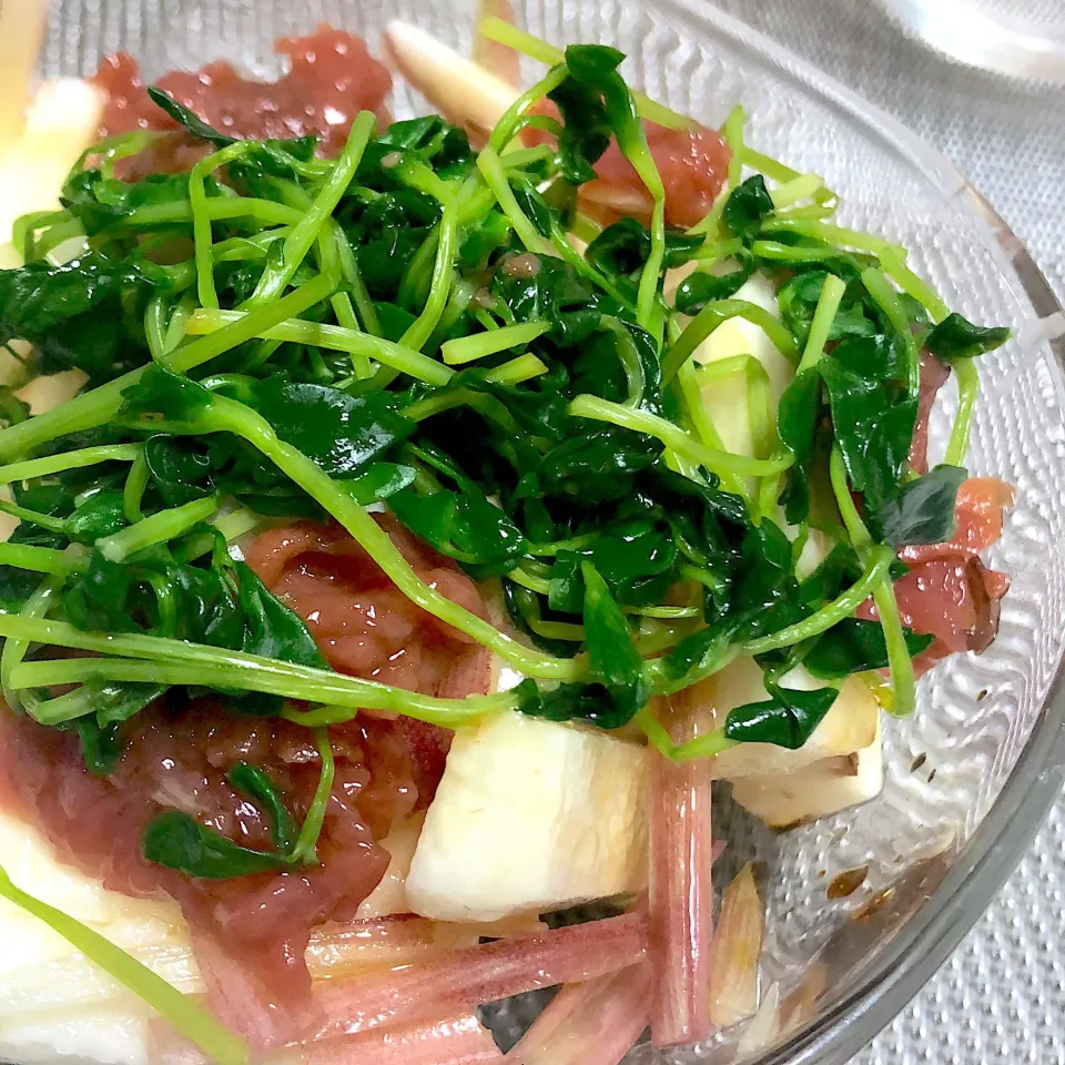 豆苗、山芋、茗荷の梅サラダ|ぴらこさん