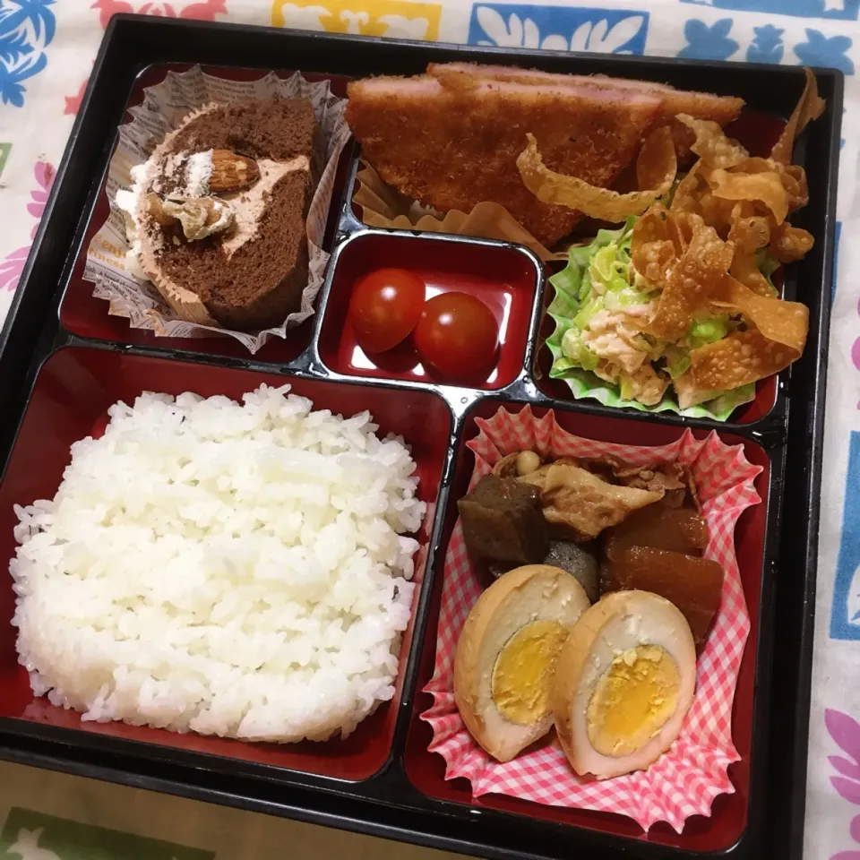 Snapdishの料理写真:昨夜の松花堂弁当|美也子さん