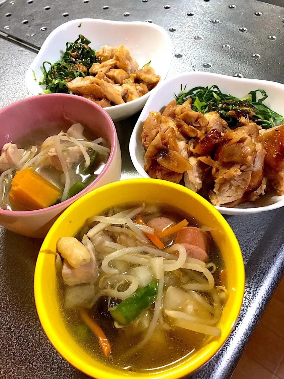 照り焼きチキンと適当野菜スープ|たびもかさん