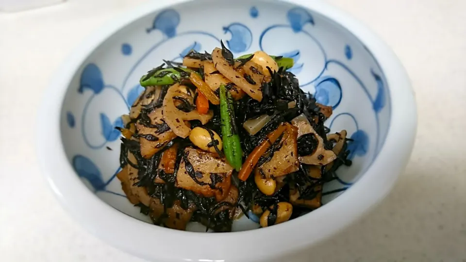 今日のおつまみ☆ひじきの煮物|こむぎさん