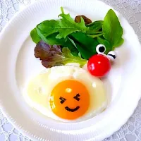 Snapdishの料理写真:目玉焼き|Rinaさん