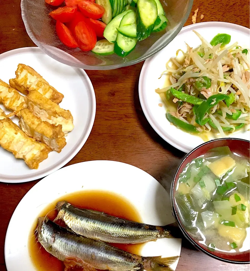 鰯の梅茶煮   焼き厚揚げ   もやしとピーマンのシーチキン炒め    サラダ   味噌汁|掛谷節子さん