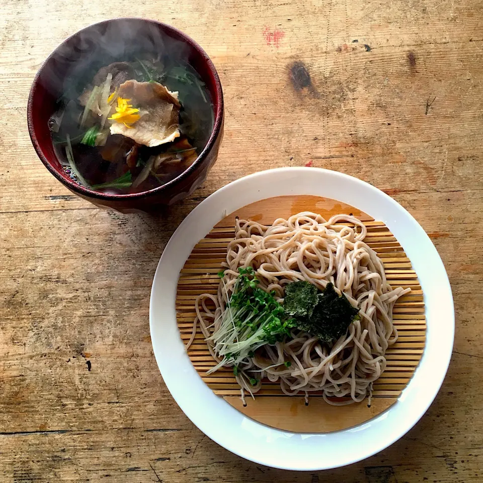 土曜日の昼ごはん‼︎ 24 February
 #お昼ごはん  #昼ごはん  #ランチ  #lunch  #蕎麦  #つけ蕎麦  #豚そばのつけ   #豚そば   #ふたりごはん  #ふたりぐらし  #土曜日  #土曜日の昼家そば|Yoshinobu Nakagawaさん