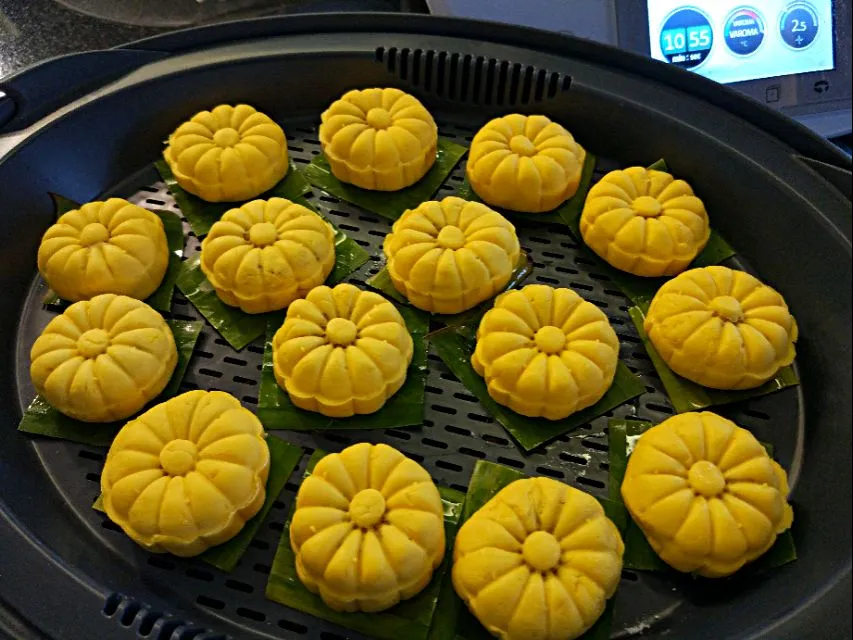 Snapdishの料理写真:Thermomix angku kuih (before steamed)|Ee Shanさん