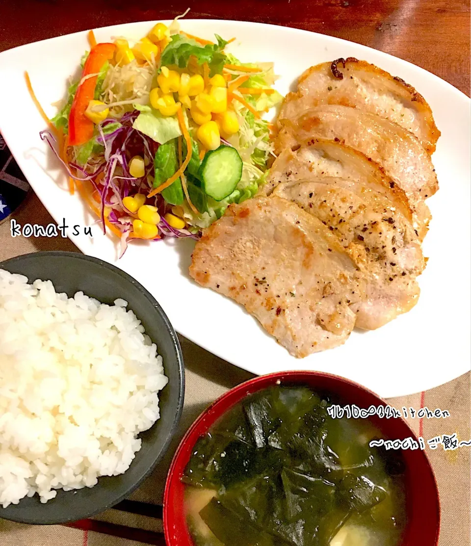 Snapdishの料理写真:ガーリックペッパーポーク
 #cookingram #instafood  #snapdish  #お家ご飯  #夜ご飯  #食べ盛り  #運動部男子#バスケ部|nachiさん