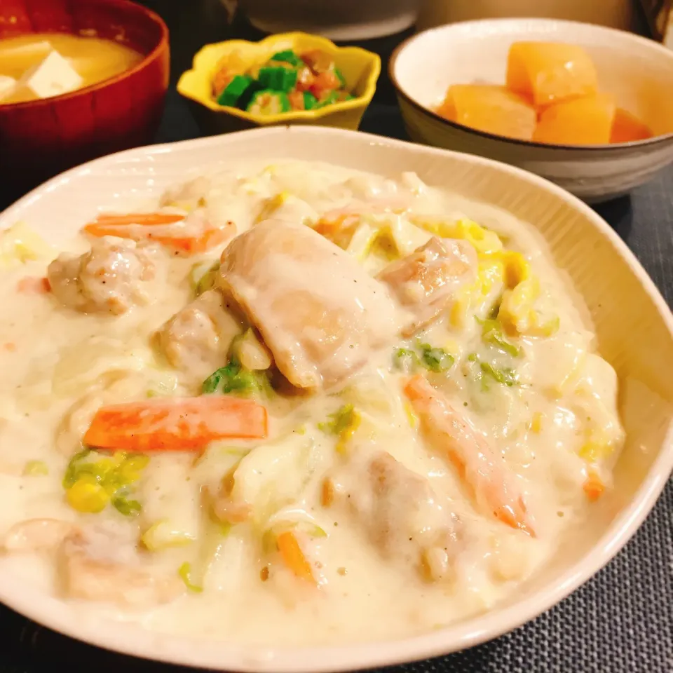 鶏肉と白菜の和風クリーム煮🥘|🍎ゆかりんご🍎さん