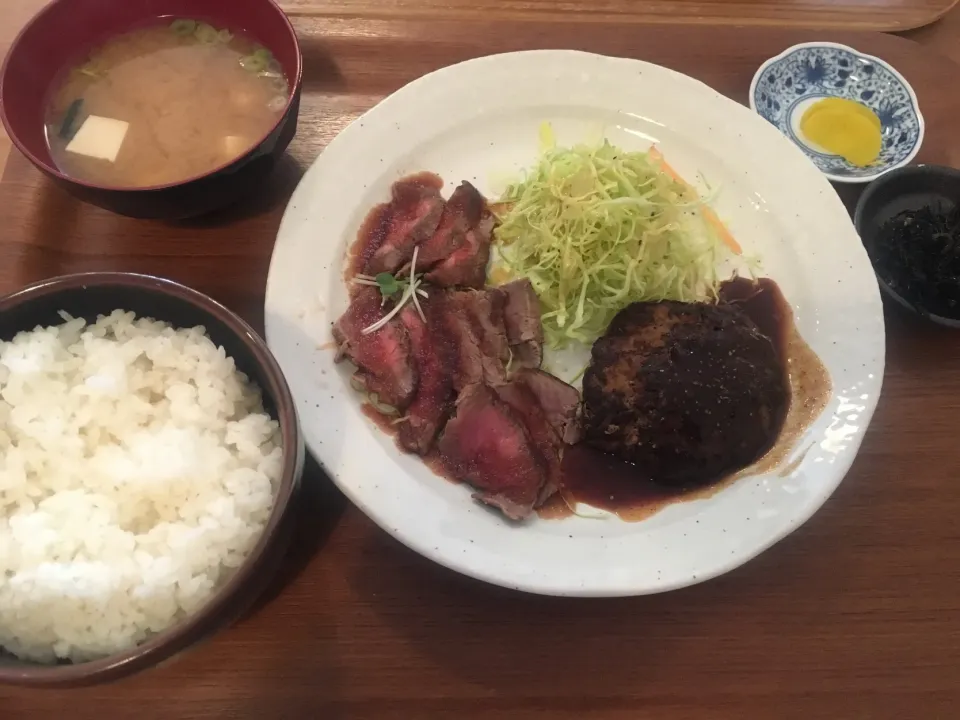 ステーキ、ハンバーグランチ|みきゃこさん