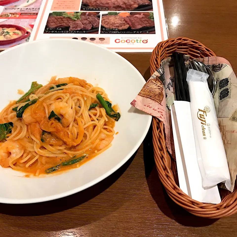 海老とほうれん草のトマトクリームスパゲティ🍝🍅|💙💙渡辺翔太💙💙さん