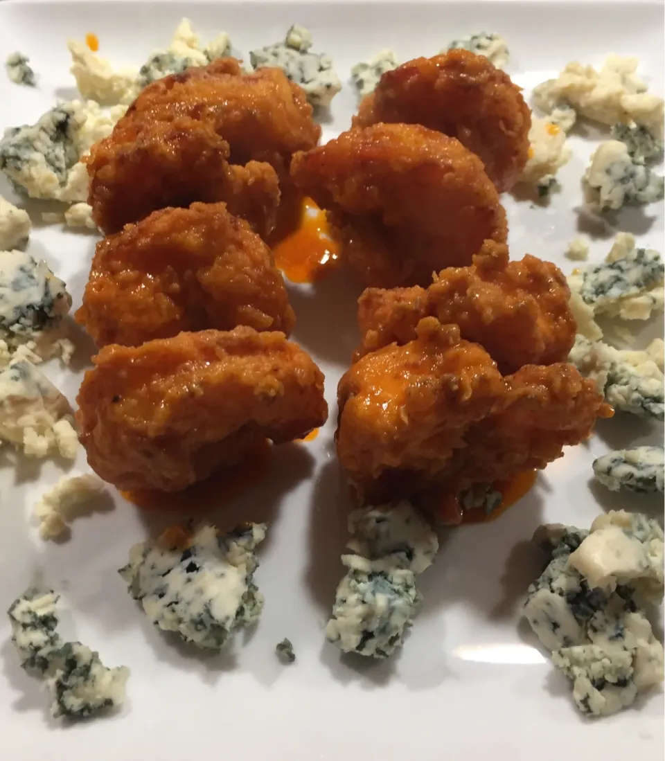 Colossal Buffalo shrimp with blue cheese crumble|ernest ristiさん