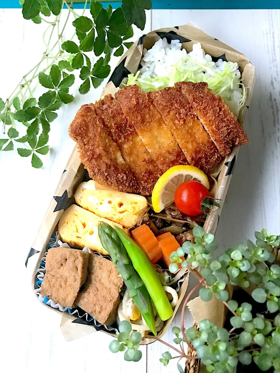 Snapdishの料理写真:旦那様べんとう #とんかつ弁当|サクサクさん