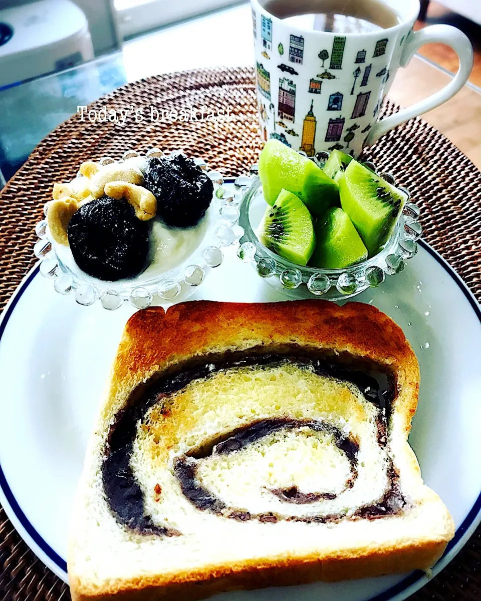 今日の朝ご飯/Today’s breakfast|もかもいさん