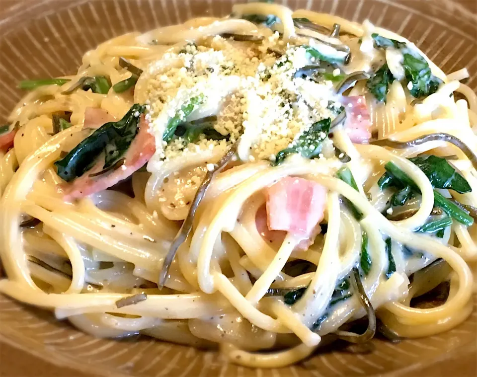 ほうれん草&ベーコンのクリームパスタ
Part 2 (塩昆布味)
#塩昆布|mottomoさん