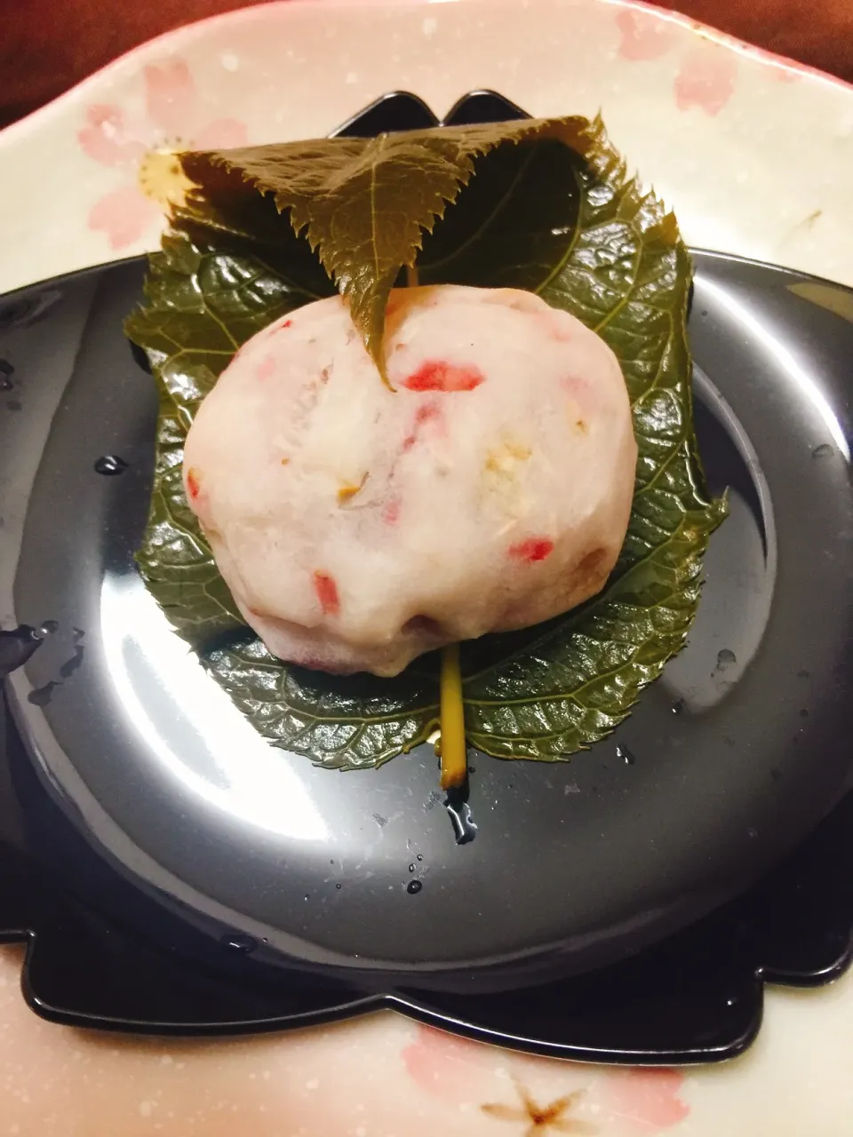 米粉で焼き桜餅風|たにぐちほまれさん