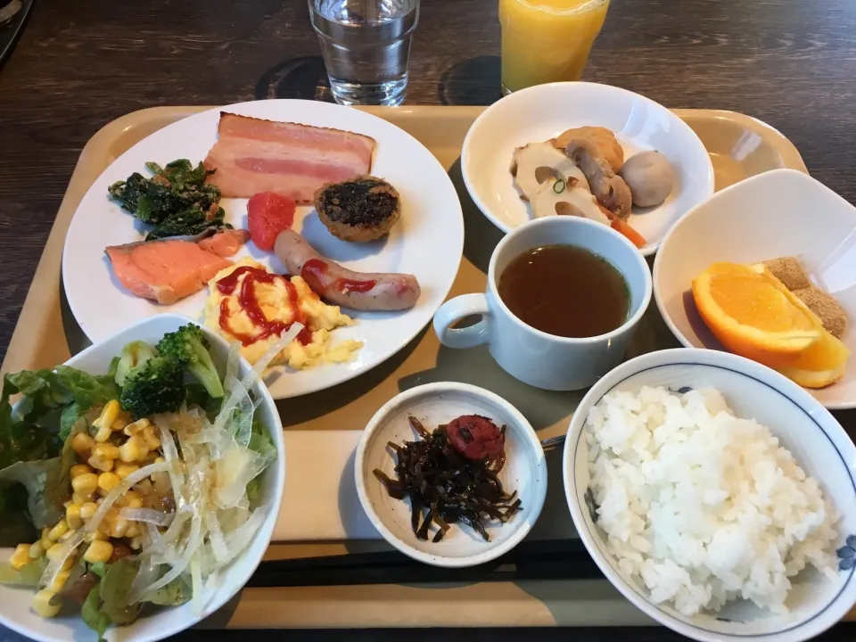 ルートインGrand北見駅前店で朝食|フージさん