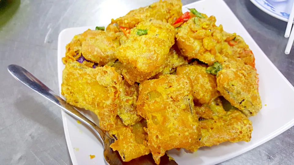 deep fried eggplant with salted egg..|rufvalさん