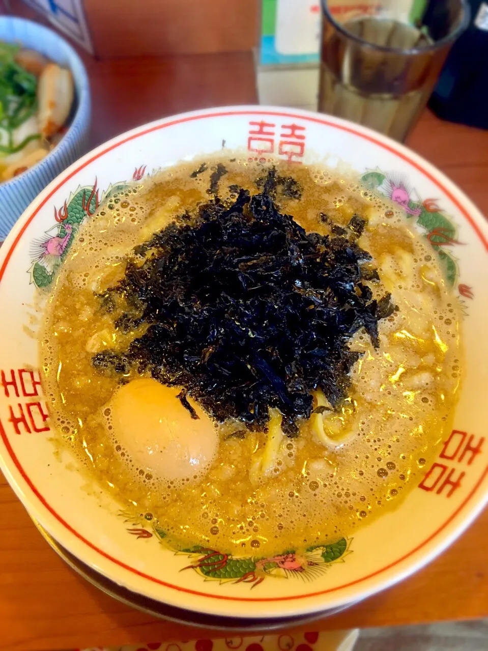 煮干らぁめん(素ラーメン)
＋岩海苔ハーフ・味玉
@吟醸煮干 灯花紅猿|morimi32さん